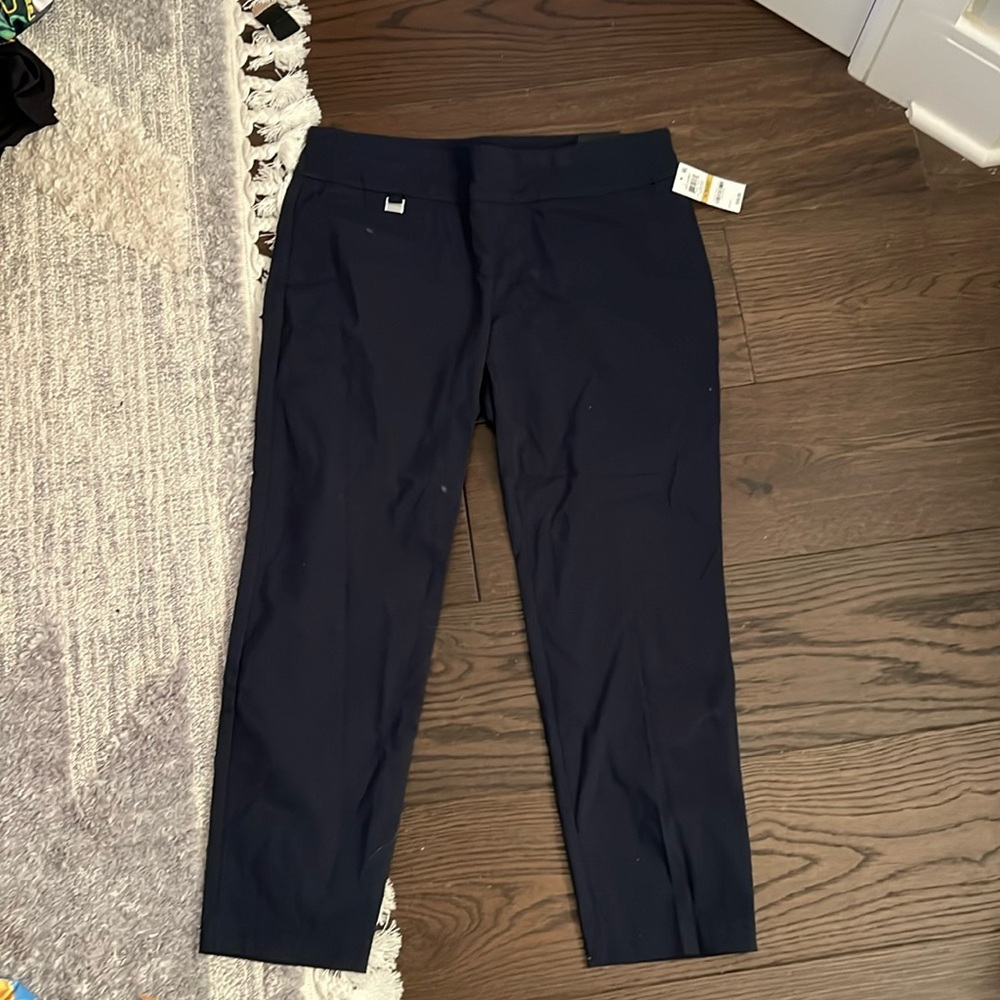 Alfani skinny leg pants